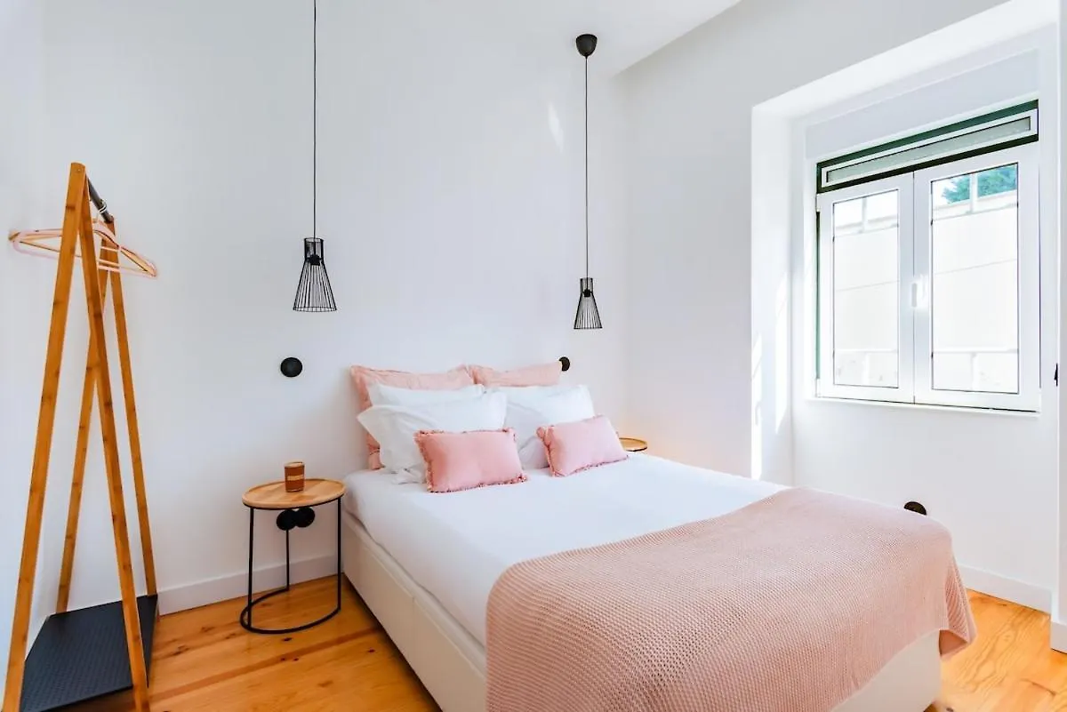Urban Haven A 2Br Modern Retreat Apartment Lisbon 0*,  Portugal