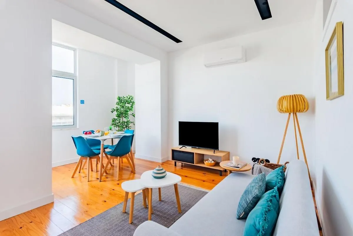 Urban Haven A 2Br Modern Retreat Apartment Lisbon Portugal