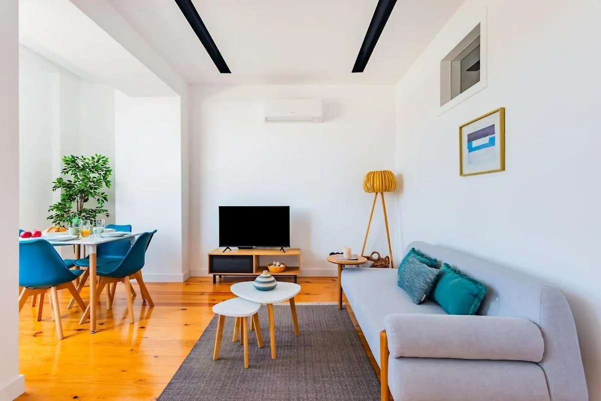 Urban Haven A 2Br Modern Retreat Apartment Lisbon