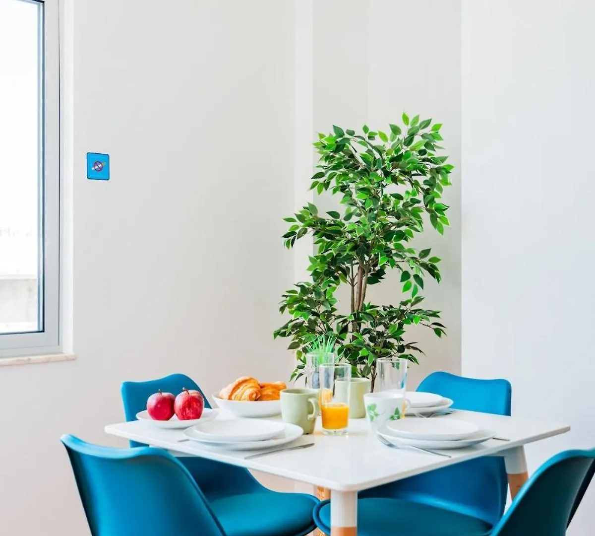 Urban Haven A 2Br Modern Retreat Apartment Lisbon